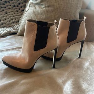 Michael Kors bootie